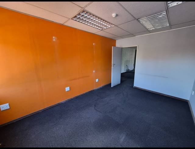 251M² OFFICE TO LET IN RIVONIA